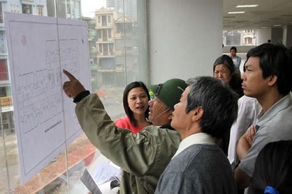 Việc tiếp cận thông tin của người dân sẽ ngày càng thuận lợi hơn. Ảnh: phapluatvn.